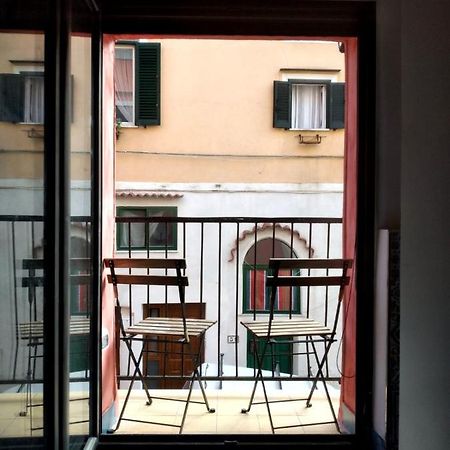 Casa Adriano Appartement Procida Buitenkant foto
